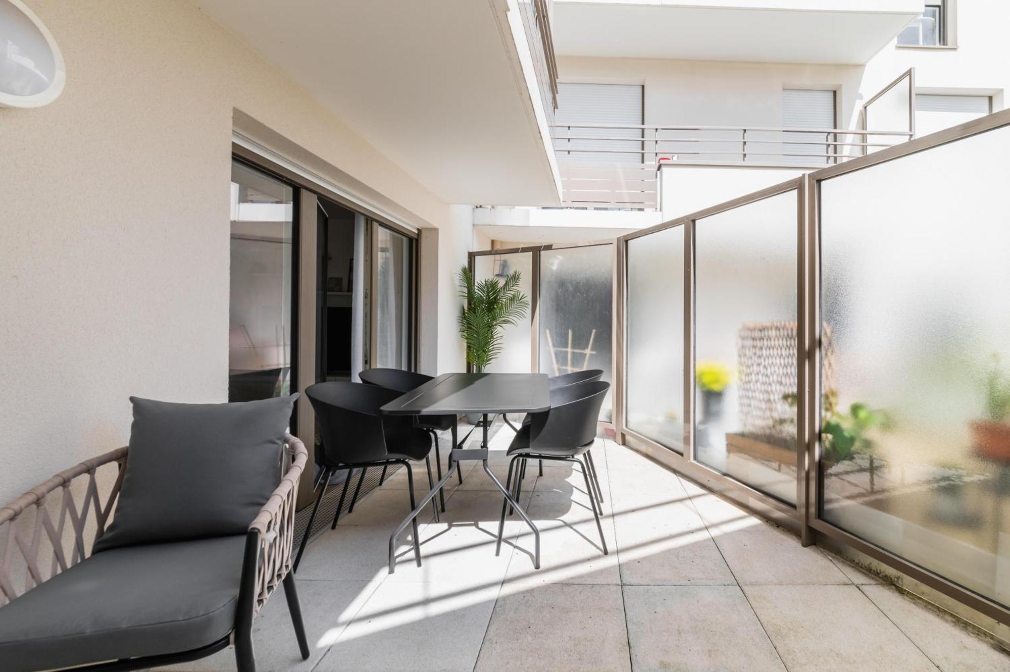 Appartement Cosy Avec Terrasse Aux Portes De Paris Villejuif Bagian luar foto